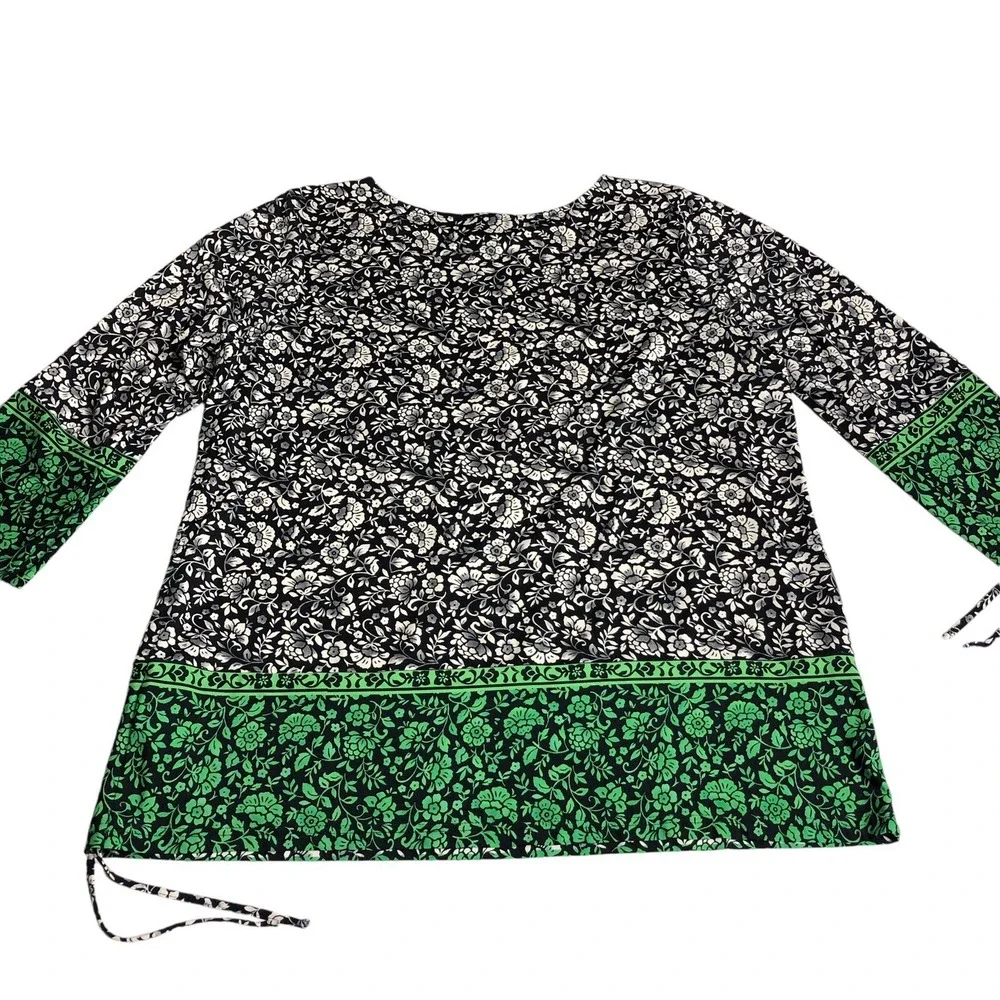 Linea by Louis Dell'Olio Top Large Floral Ruched Sleeve Liquid Knit Artsy Boho